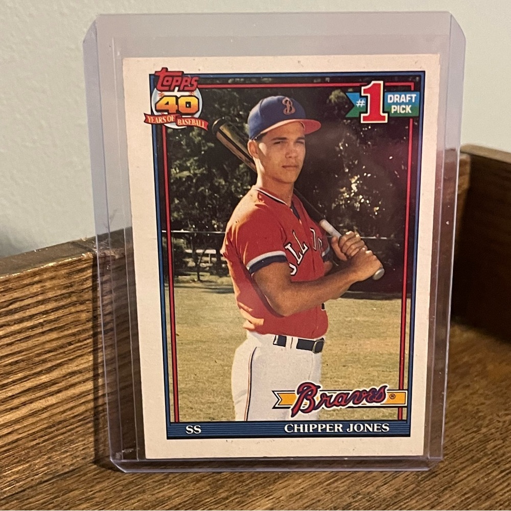 💫 Chipper Jones ⚾️ Vintage Topps MLB Baseball #1 Draft Pick Rookie RC Card #333